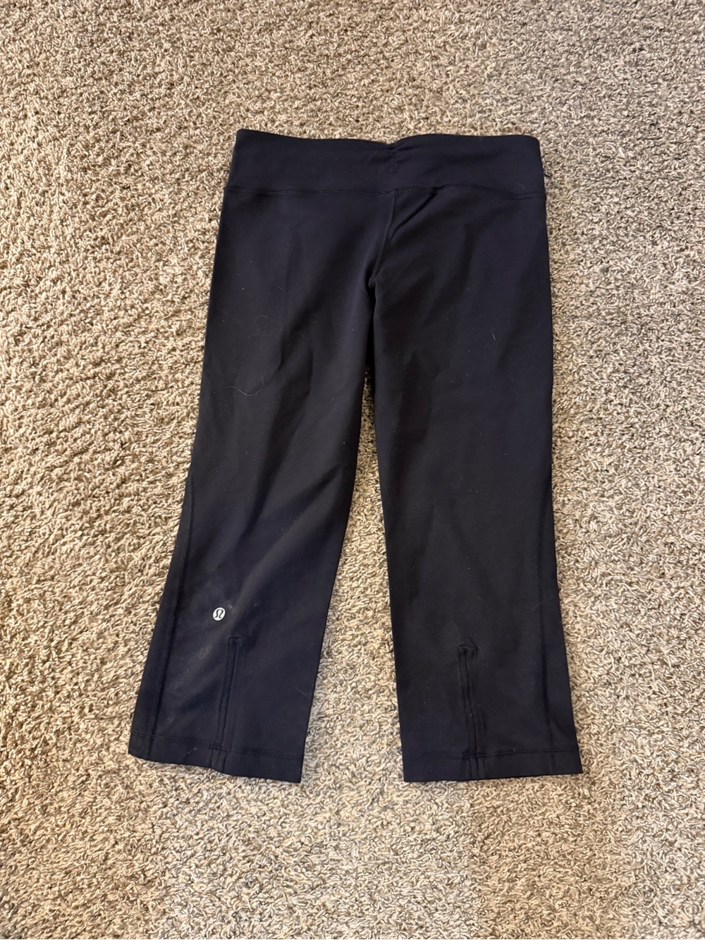 lululemon athletica Black Cropped Yoga Leggings